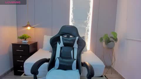 KAITT  online show from December 2, 1:09 pm