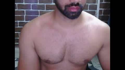 Snapshot of kaku69696 chatting on February 19, 4:44 pm Vicky online show from February 19, 4:44 pm