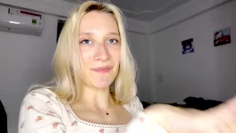 Snapshot of kali_the_goddess chatting on February 28, 11:58 am kali_the_goddess online show from February 28, 11:58 am