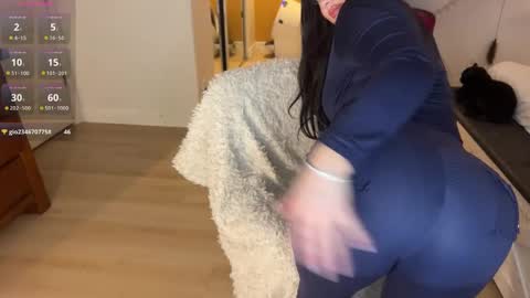 Kali White online show from October 24, 10:49 am