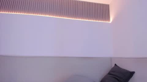 Carolina   online show from February 16, 1:20 pm