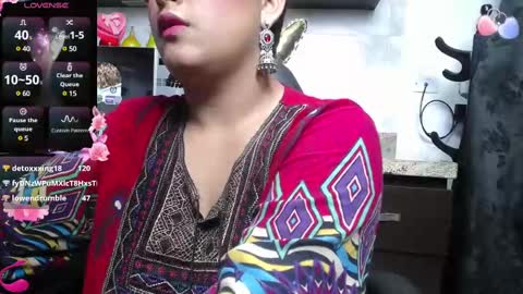 Alisha online show from February 13, 1:05 pm