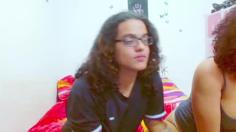 Dante and Carolina independient model online show from March 10, 12:18 am