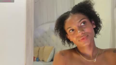    online show from November 26, 3:09 pm