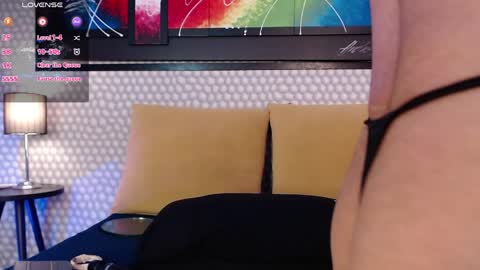 Kami online show from April 10, 9:19 pm