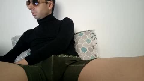 kamilo24 online show from January 1, 9:07 am