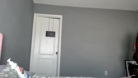 Snapshot of kandie_monaee chatting on September 22, 1:59 pm Twitter - Kandie Monaee online show from September 22, 1:59 pm
