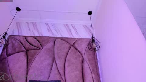 Cami online show from November 4, 12:39 pm