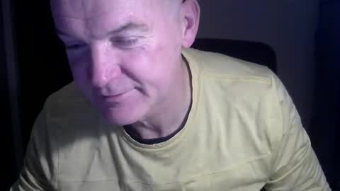 Robbie online show from January 10, 6:30 am