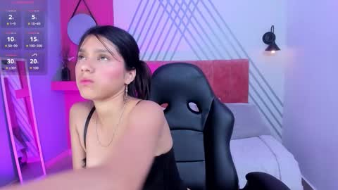 Kari  online show from January 15, 1:09 pm