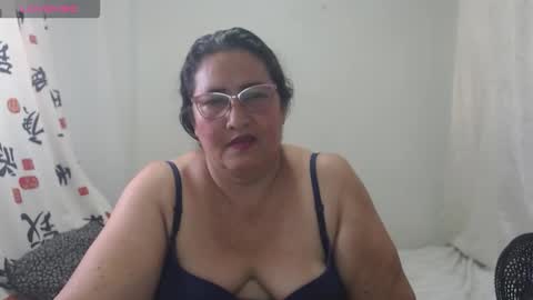 Snapshot of karina_turbay chatting on October 4, 9:45 pm Karina online show from October 4, 9:45 pm