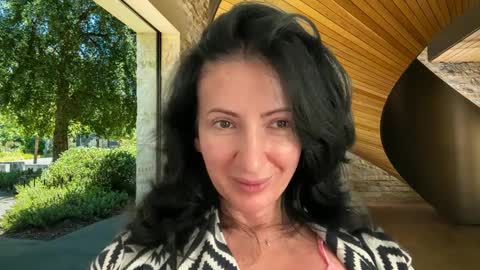 Snapshot of karinablair chatting on February 21, 8:51 am Karina online show from February 21, 8:51 am