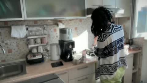 Snapshot of karinablair chatting on March 7, 7:30 am Karina online show from March 7, 7:30 am