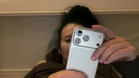 Karina online show from November 17, 9:50 pm