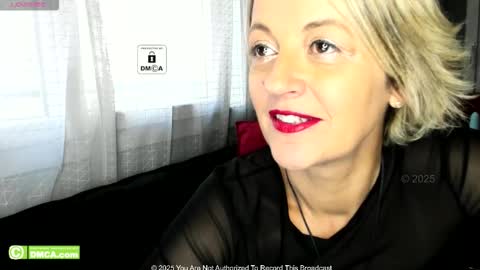 karinabrando online show from October 13, 8:27 am