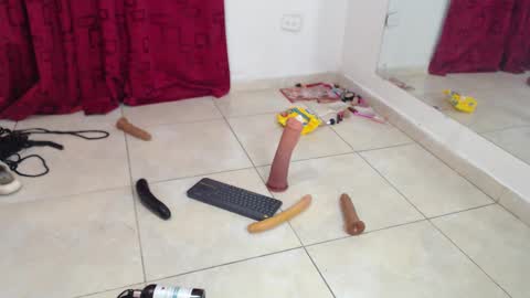 KarinaSimonz online show from February 28, 8:39 pm