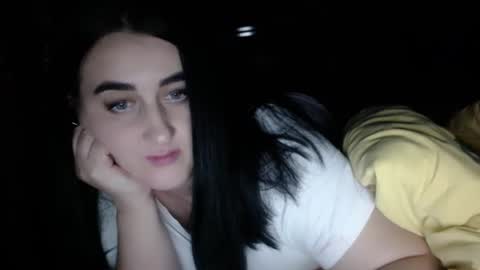 karinkabrunetka2 online show from December 13, 10:49 pm