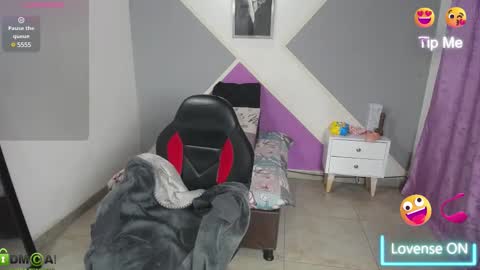 Karla online show from February 28, 1:58 pm