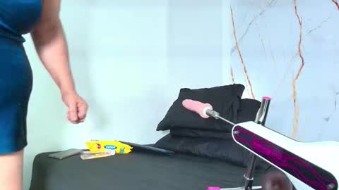 karla_hilton1 online show from March 10, 1:59 pm