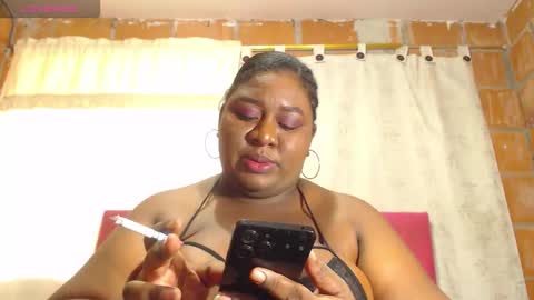 Snapshot of karlafreakk11 chatting on October 1, 11:42 am DAHIANA online show from October 1, 11:42 am