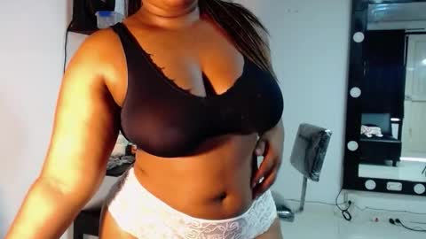 karlaluann online show from November 6, 2:09 pm