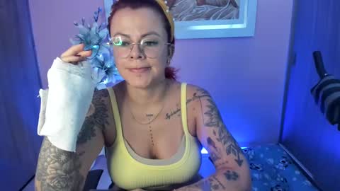 Snapshot of karol_milf__ chatting on January 26, 10:13 pm kAROL MILF   online show from January 26, 10:13 pm