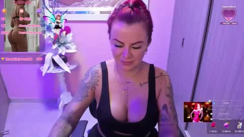 Snapshot of karol_milf__ chatting on September 27, 12:41 am kAROL MILF   online show from September 27, 12:41 am