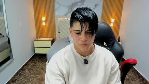 Karol and Luna online show from April 12, 7:29 pm