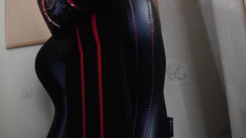 Snapshot of karolhorny96 chatting on September 15, 1:01 pm Karol  online show from September 15, 1:01 pm