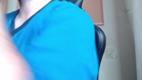 Snapshot of karolhorny96 chatting on September 25, 7:48 am Karol  online show from September 25, 7:48 am