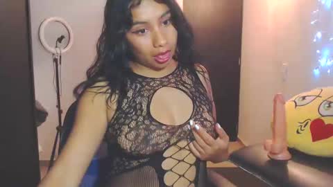 karolinecute online show from March 3, 3:41 am