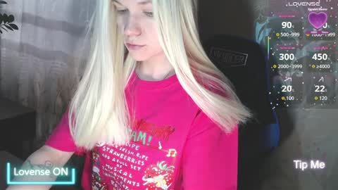 Caroline Fox online show from April 8, 9:45 am