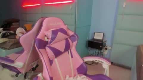 Greta Brown online show from November 4, 1:40 am