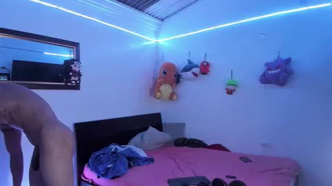 ---Kary--- online show from December 3, 6:25 am