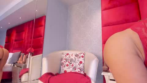 Kasandra Hall online show from June 8, 3:02 pm