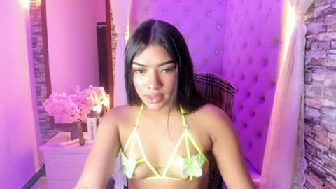 kassy Stone online show from July 5, 4:19 am