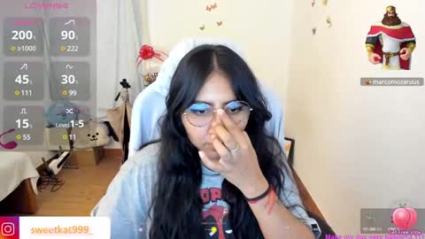 Snapshot of kat_ly_chan chatting on February 10, 8:31 pm Kat online show from February 10, 8:31 pm