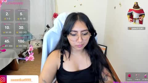 Snapshot of kat_ly_chan chatting on February 6, 3:41 pm Kat online show from February 6, 3:41 pm