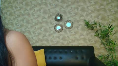 Kat online show from December 1, 1:31 pm