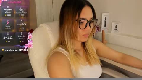 Snapshot of kata22sofia chatting on September 13, 12:07 pm kata22sofia online show from September 13, 12:07 pm