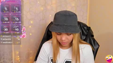 kata22sofia online show from December 1, 3:43 pm