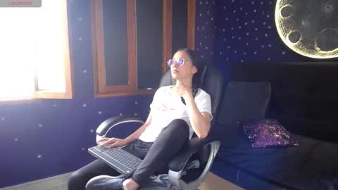 Katalina online show from February 12, 5:38 pm