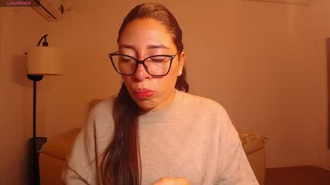 Carla Palmer online show from May 17, 2:43 am