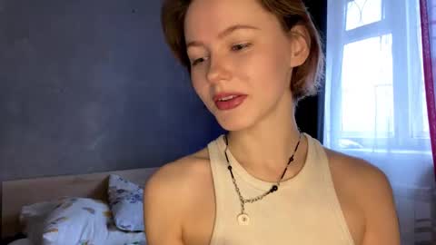 kate_mikki online show from October 24, 4:35 am