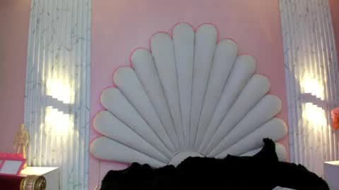 kate online show from April 16, 3:12 pm