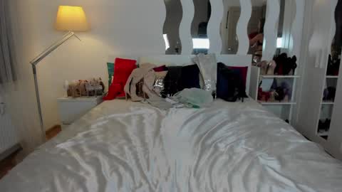 kate_redgar online show from March 8, 6:16 pm