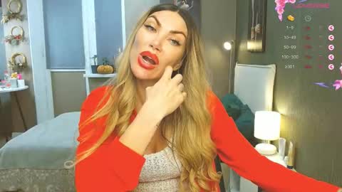 Therapist online show from December 17, 11:55 pm