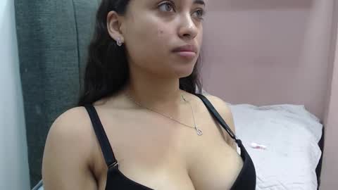 Kari online show from November 19, 1:43 pm