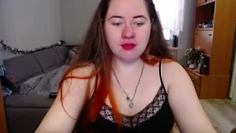 KateeFox online show from March 21, 8:30 am