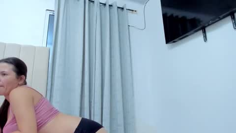 kathe online show from November 15, 4:25 am